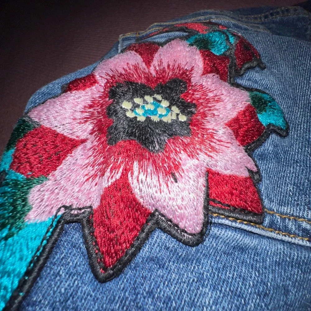 Paris Atlier & Other Stories Embroidered‎ Floral Straight Leg Jeans Blue US 27